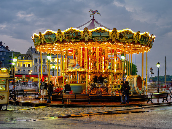 Harbor Carousel