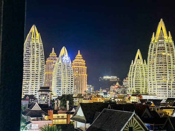 Jinghong