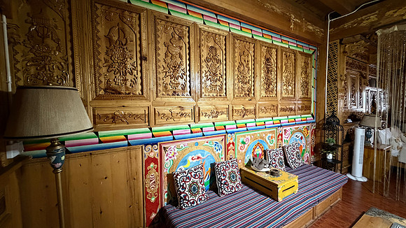 Tibetan decor
