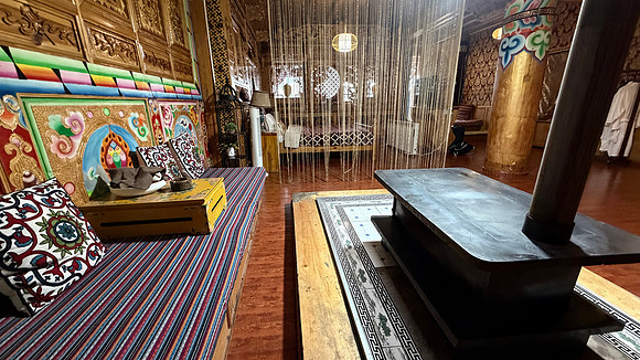 Tibetan decor