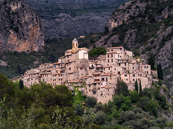 Peillon