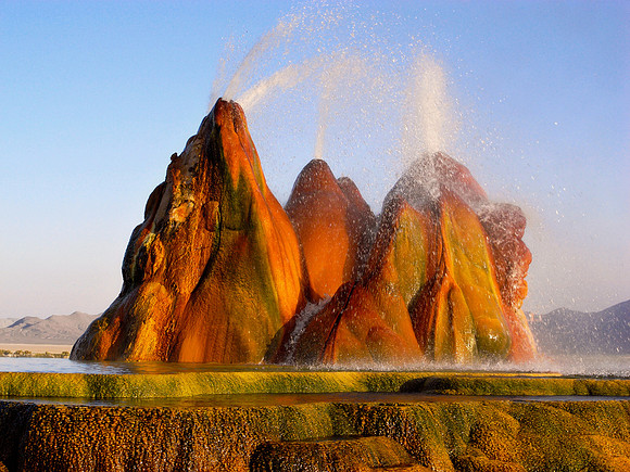 Fly Geyser