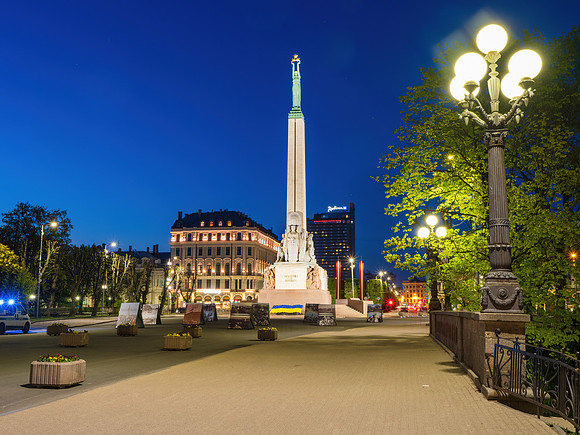 Monument to Freedom - Riga