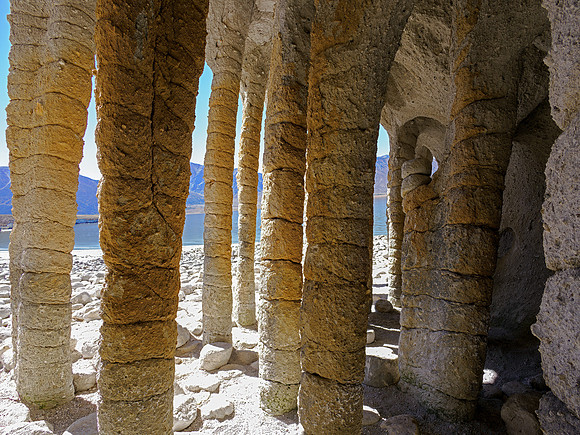 Lake Crawley Pillars