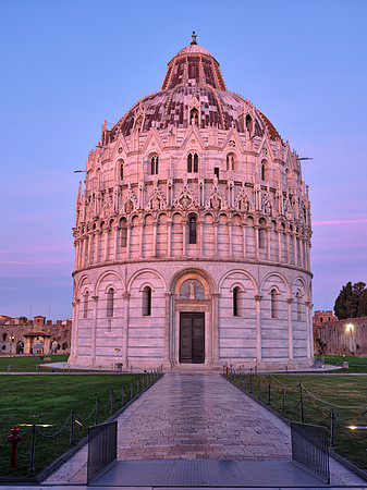 Pisa Batistero
