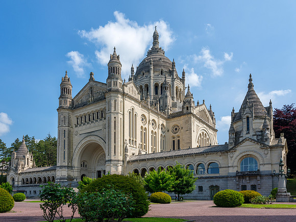 Lisieux
